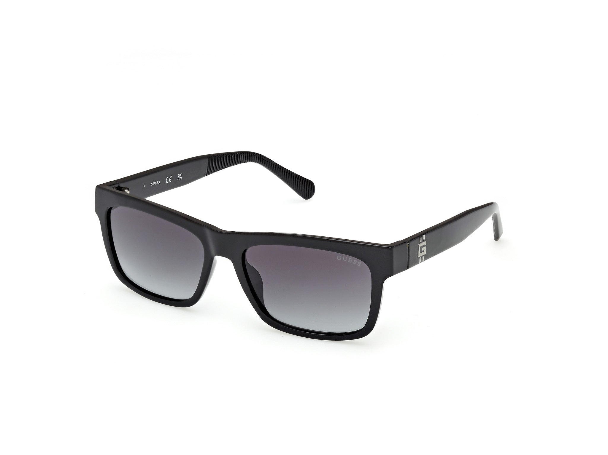 Guess GU00221