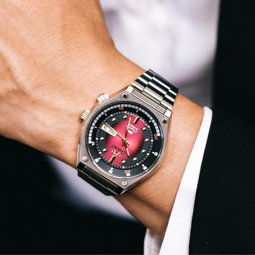 Orient Classic Diver's Men's Red Silver Watch