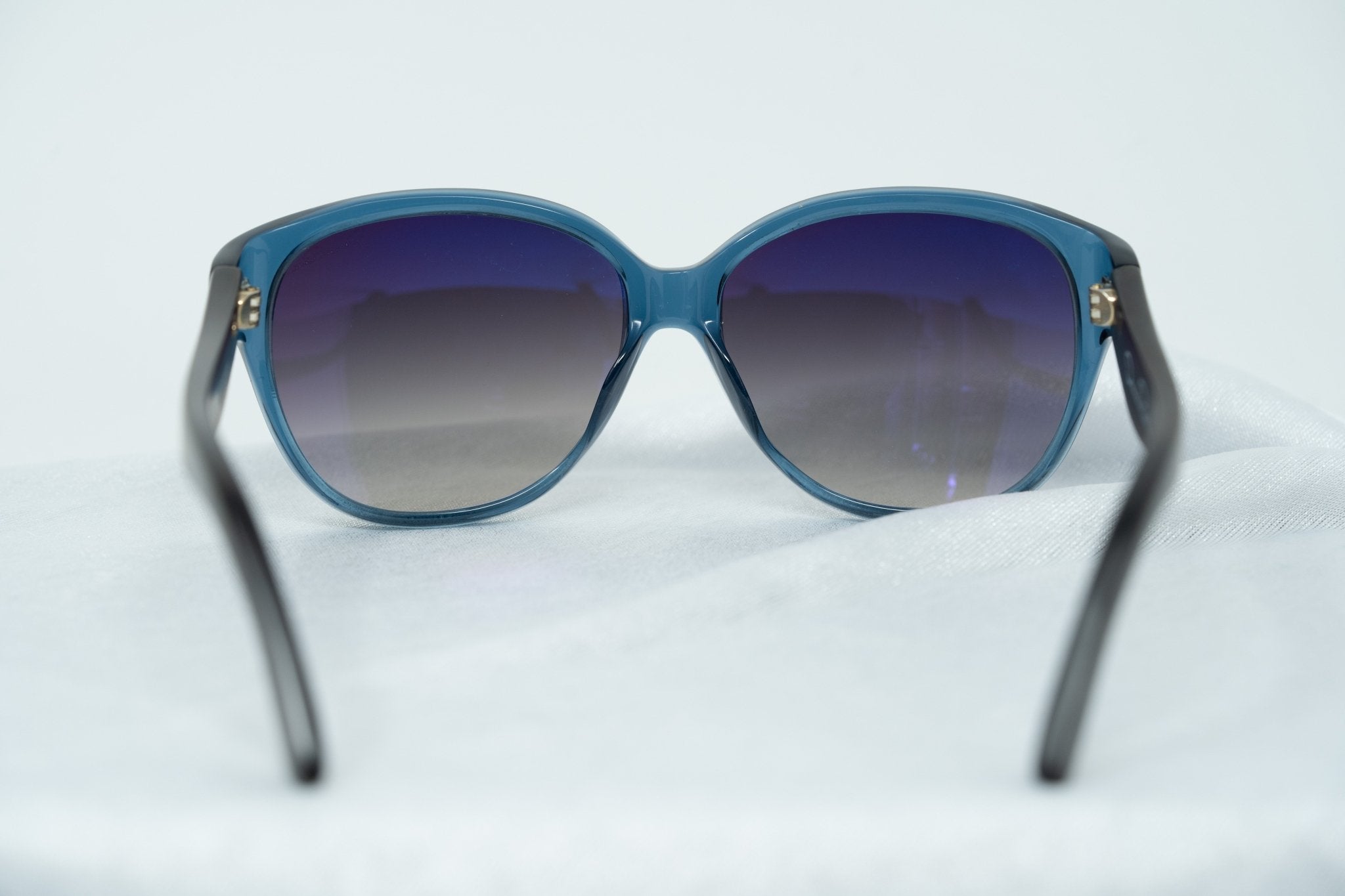 Oscar De La Renta Ladies Sunglasses Oval Blue and Grey