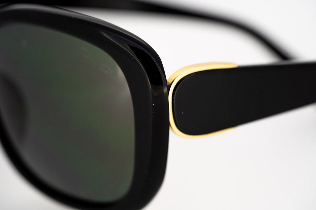 Oscar De La Renta Sunglasses Oversized Black and Grey