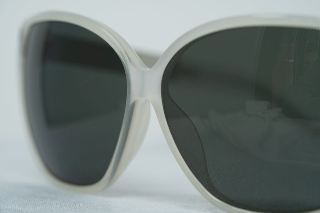Oscar De La Renta Sunglasses Oversized White and Green
