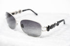 Oscar De La Renta Sunglasses Oval Silver and Grey