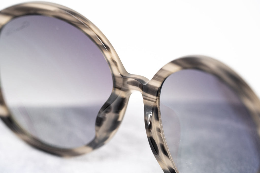 Oscar De La Renta Sunglasses Oversized Inky Horn and Grey