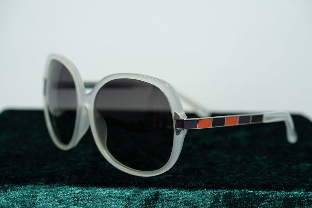 Oscar De La Renta Sunglasses Oversized Ivory and Grey