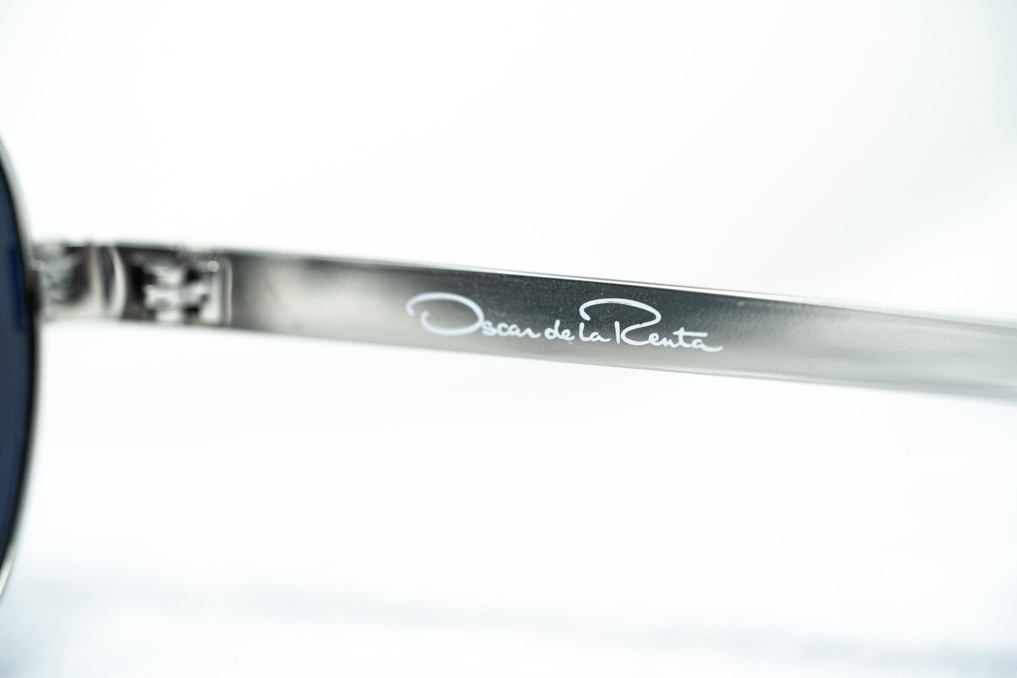 Oscar De La Renta Sunglasses Silver and Grey