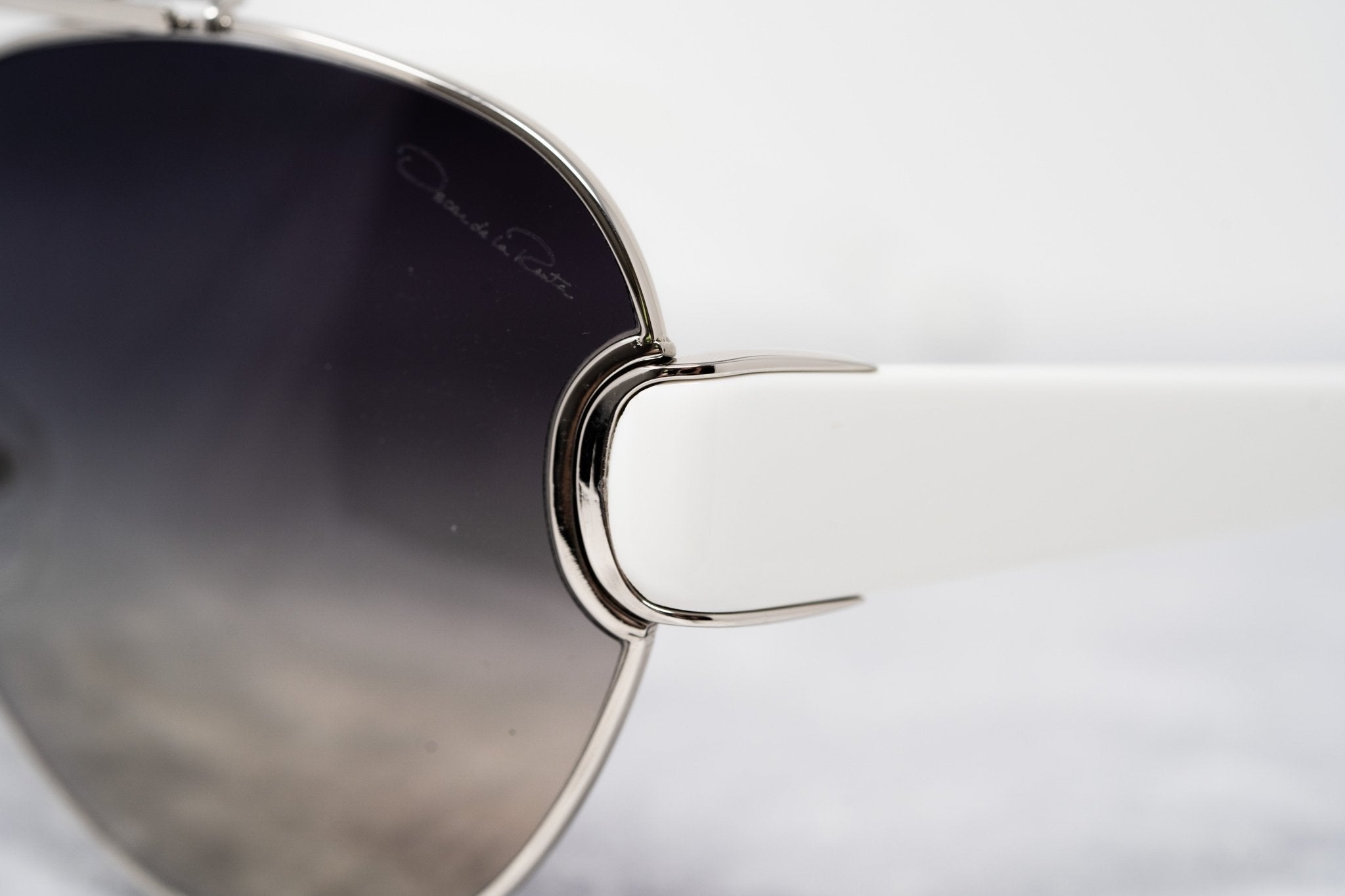 Oscar De La Renta Sunglasses Oversized Silver and Dark Grey