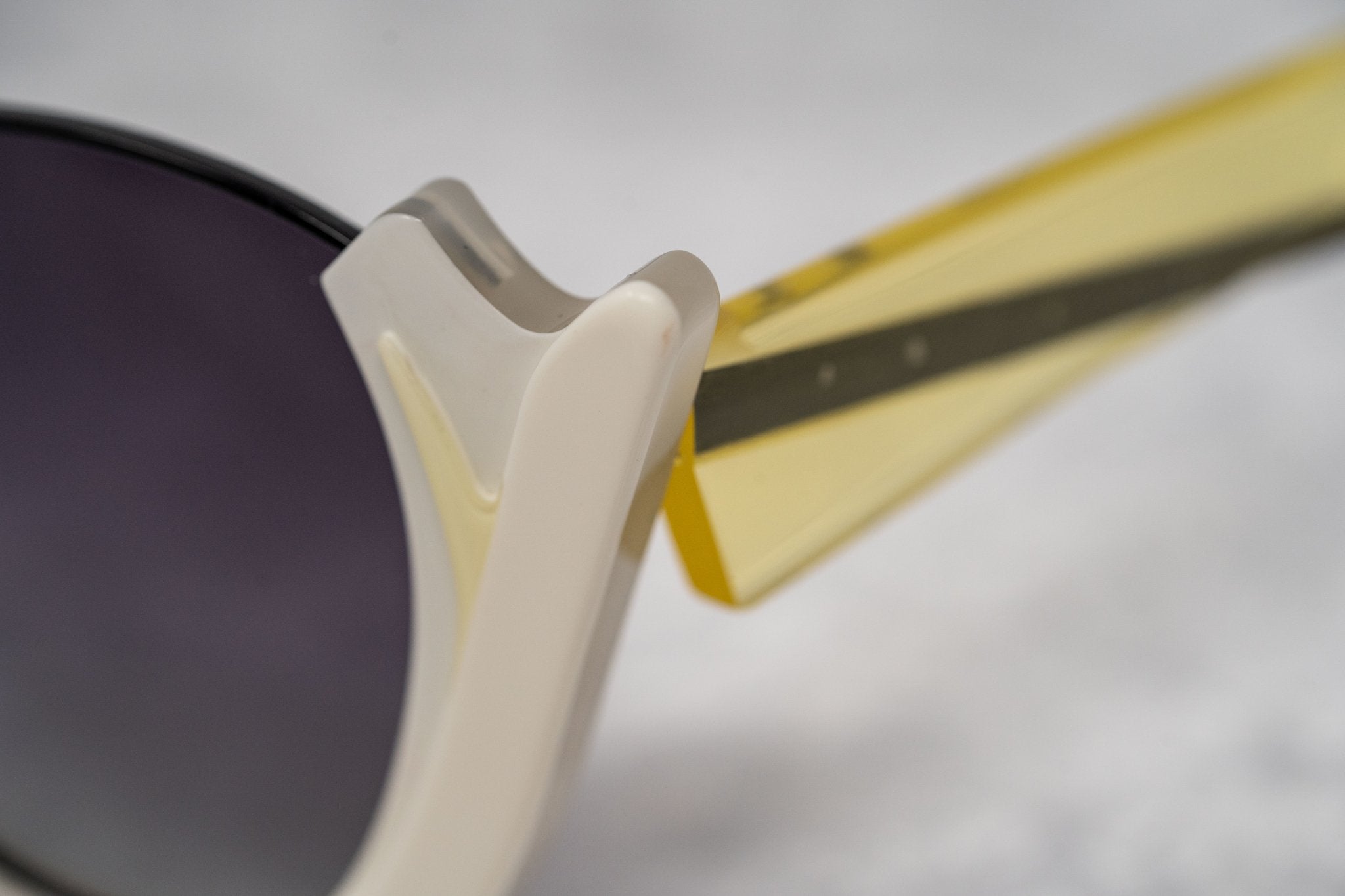 Prabal Gurung Sunglasses Round Ivory and Grey