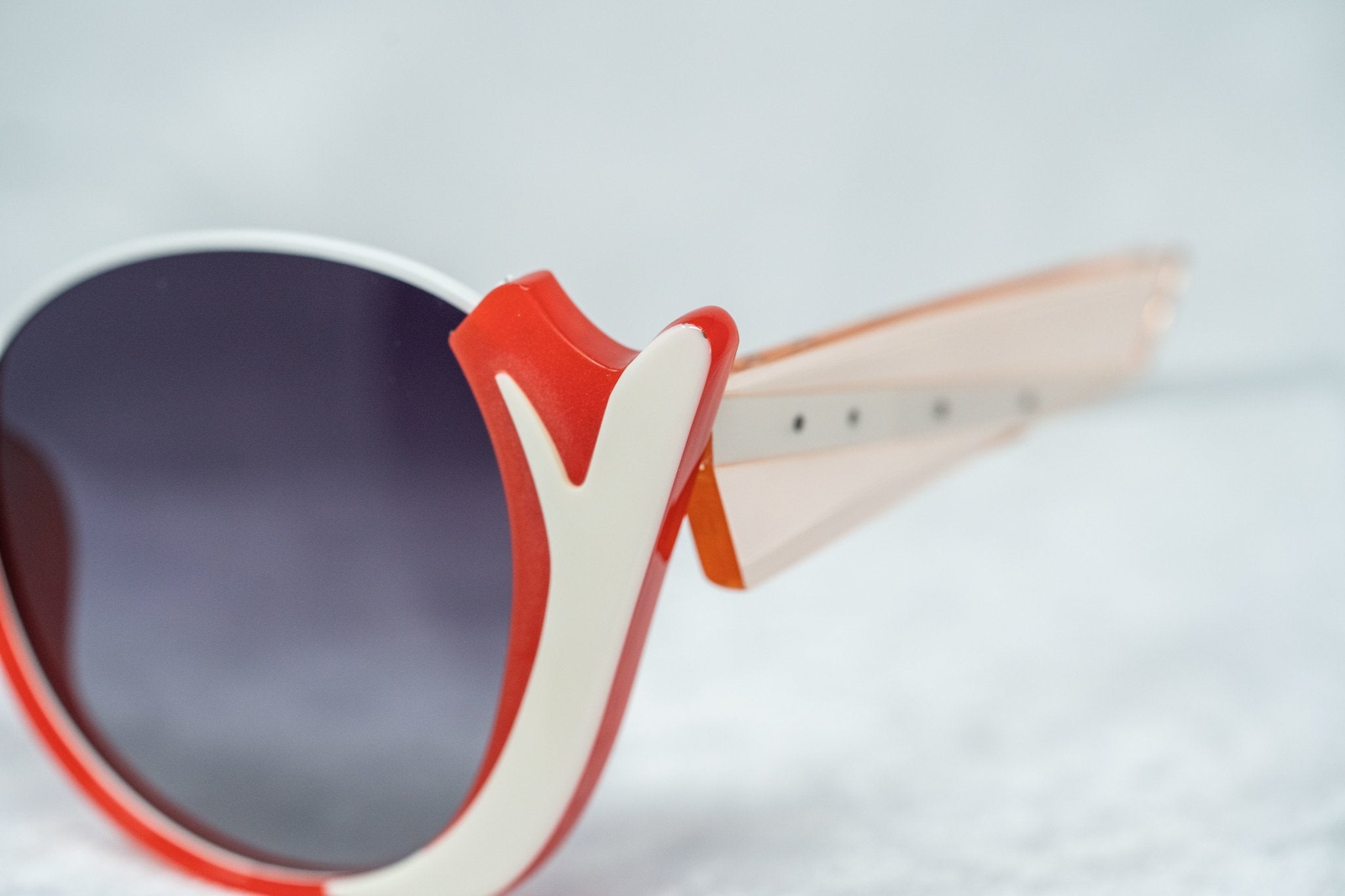 Prabal Gurung Ladies Sunglasses Round Crimson and Grey