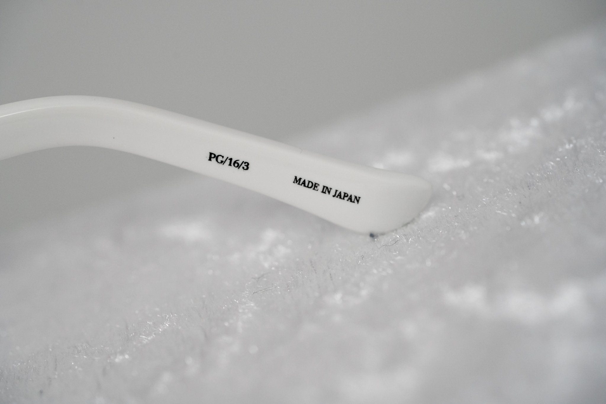 Prabal Gurung Sunglasses White and Grey