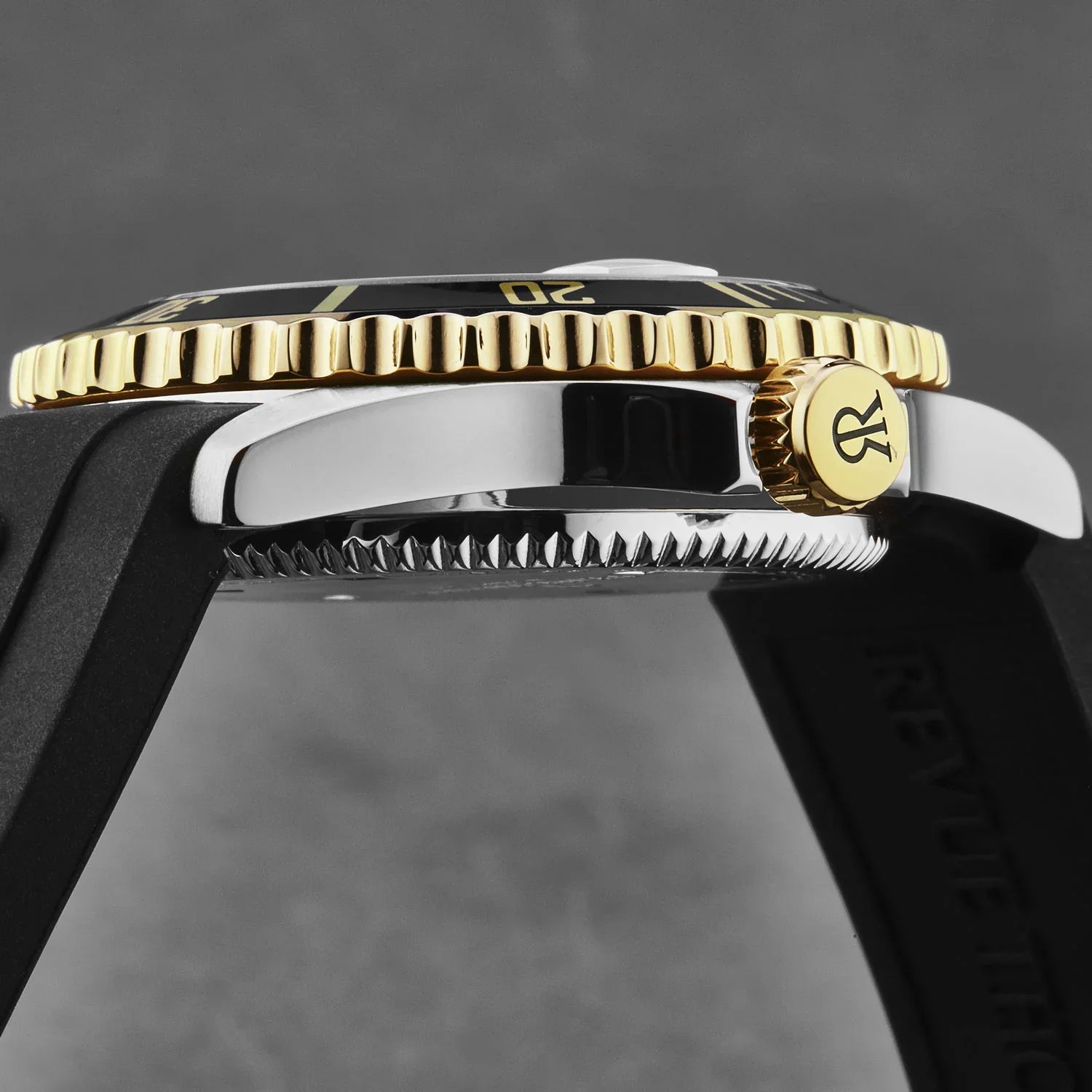 Revue Thommen Diver Men's 42mm Black Automatic Watch