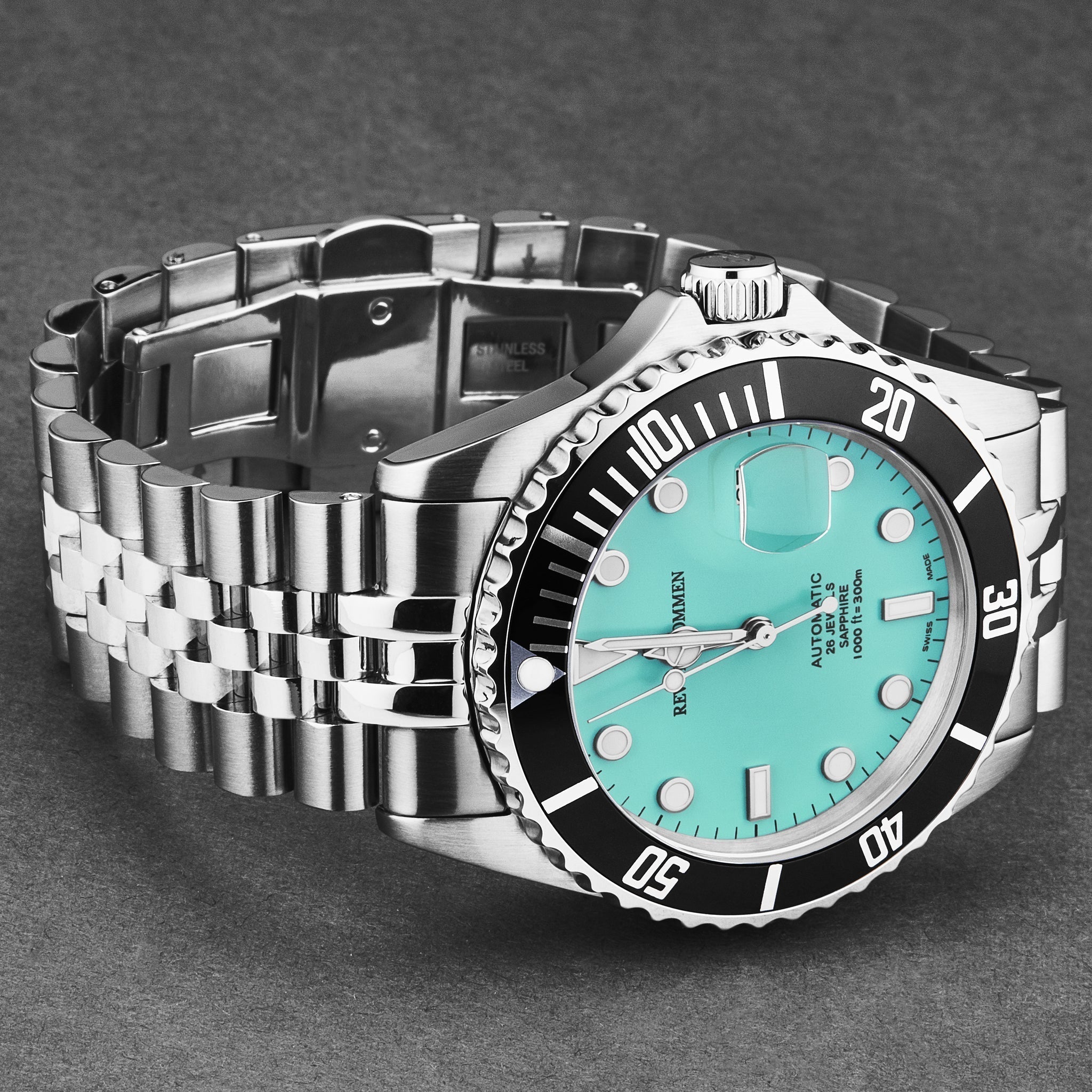 Revue Thommen Men's Diver Stainless Steel Green Automatic Watch