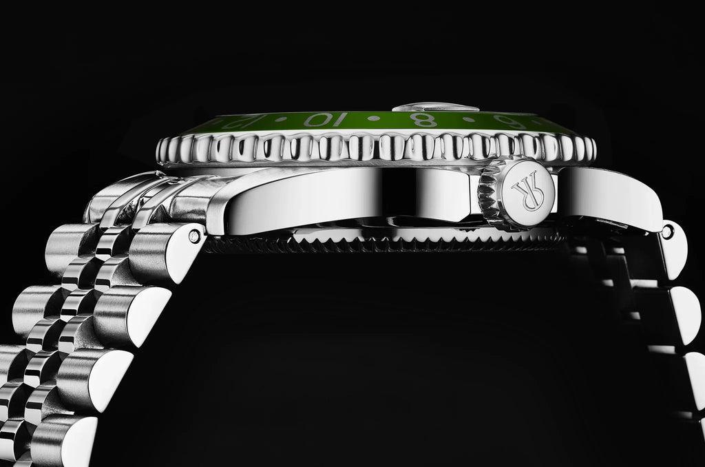 Revue Thommen Diver GMT Men’s Black Green Automatic Watch