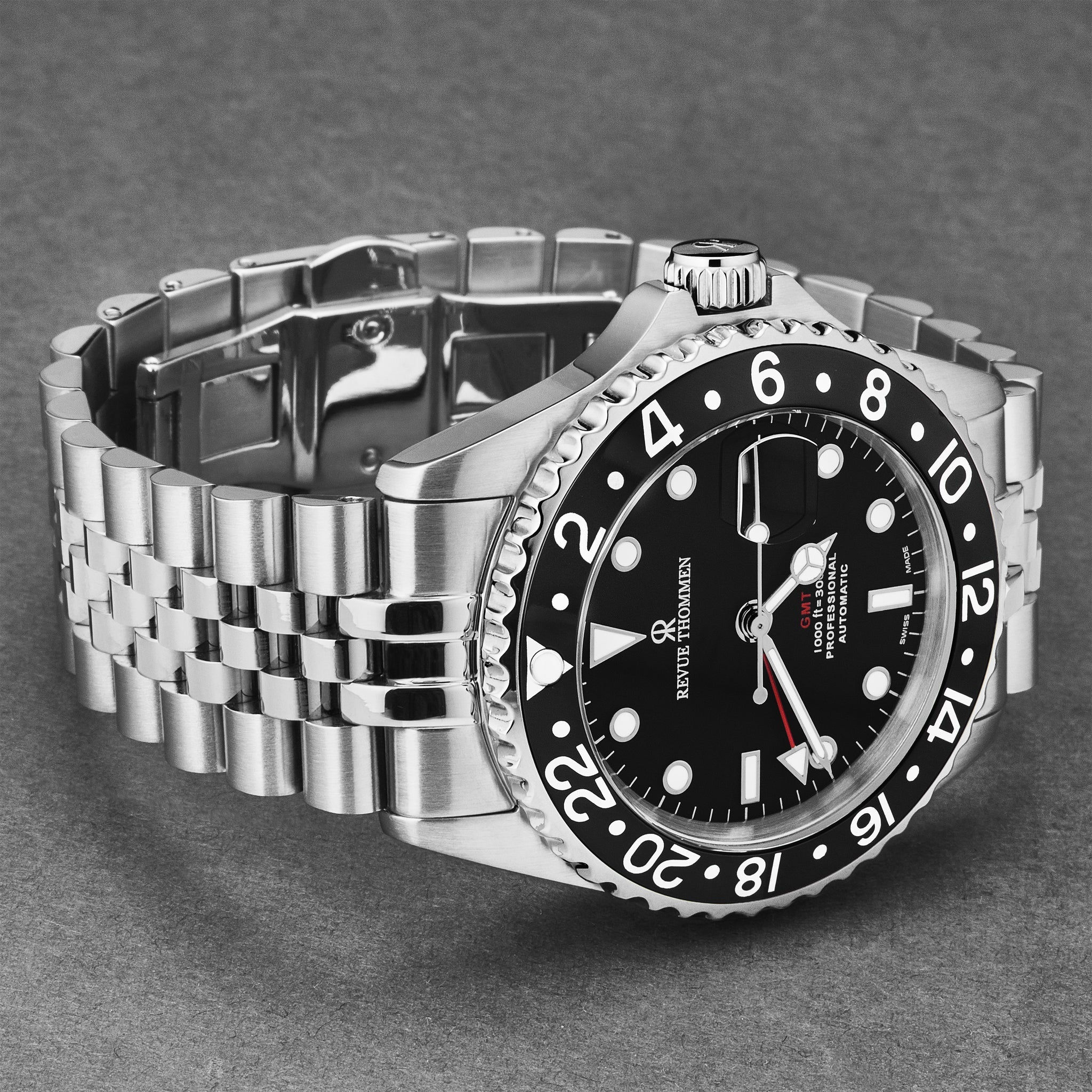 Revue Thommen Diver GMT Men’s Black Automatic Watch
