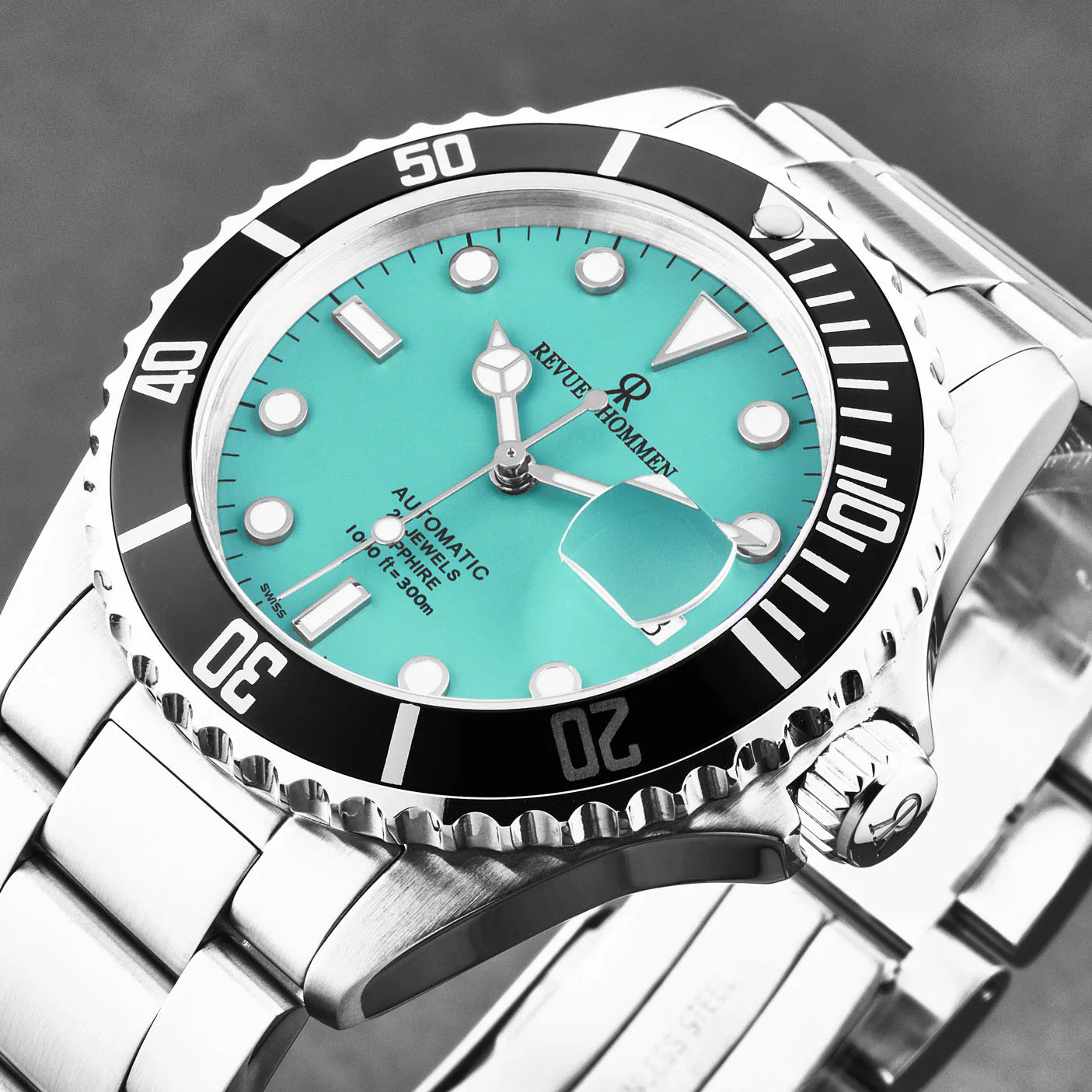Revue Thommen Diver Men's 42mm Green Automatic Watch