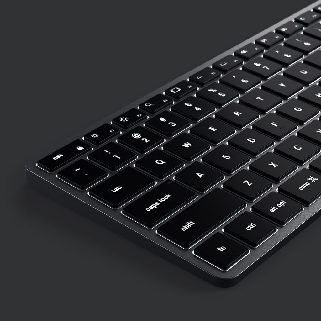 Slim X2 Bluetooth Tastatur mit Hintergrundbeleuchtung