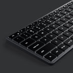 Slim X2 Bluetooth Tastatur mit Hintergrundbeleuchtung