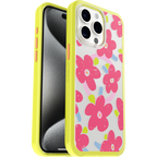 iPhone 15 Pro Max Symmetry Series Clear Case for MagSafe Fluttering Flora