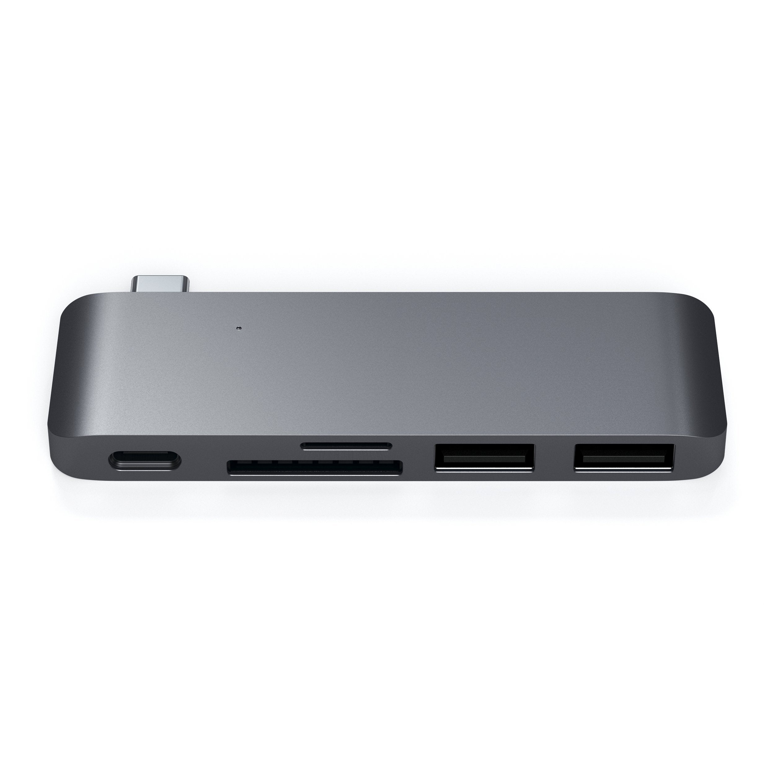 USB-C-Pass-Through-Hub