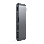USB-C-Pass-Through-Hub