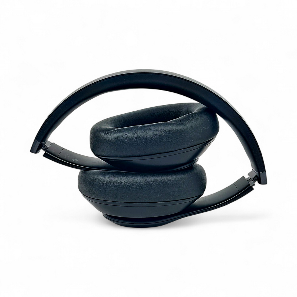 Beats Studio Pro Wireless Noise Cancelling Headphones - Black MQTP3LL/A