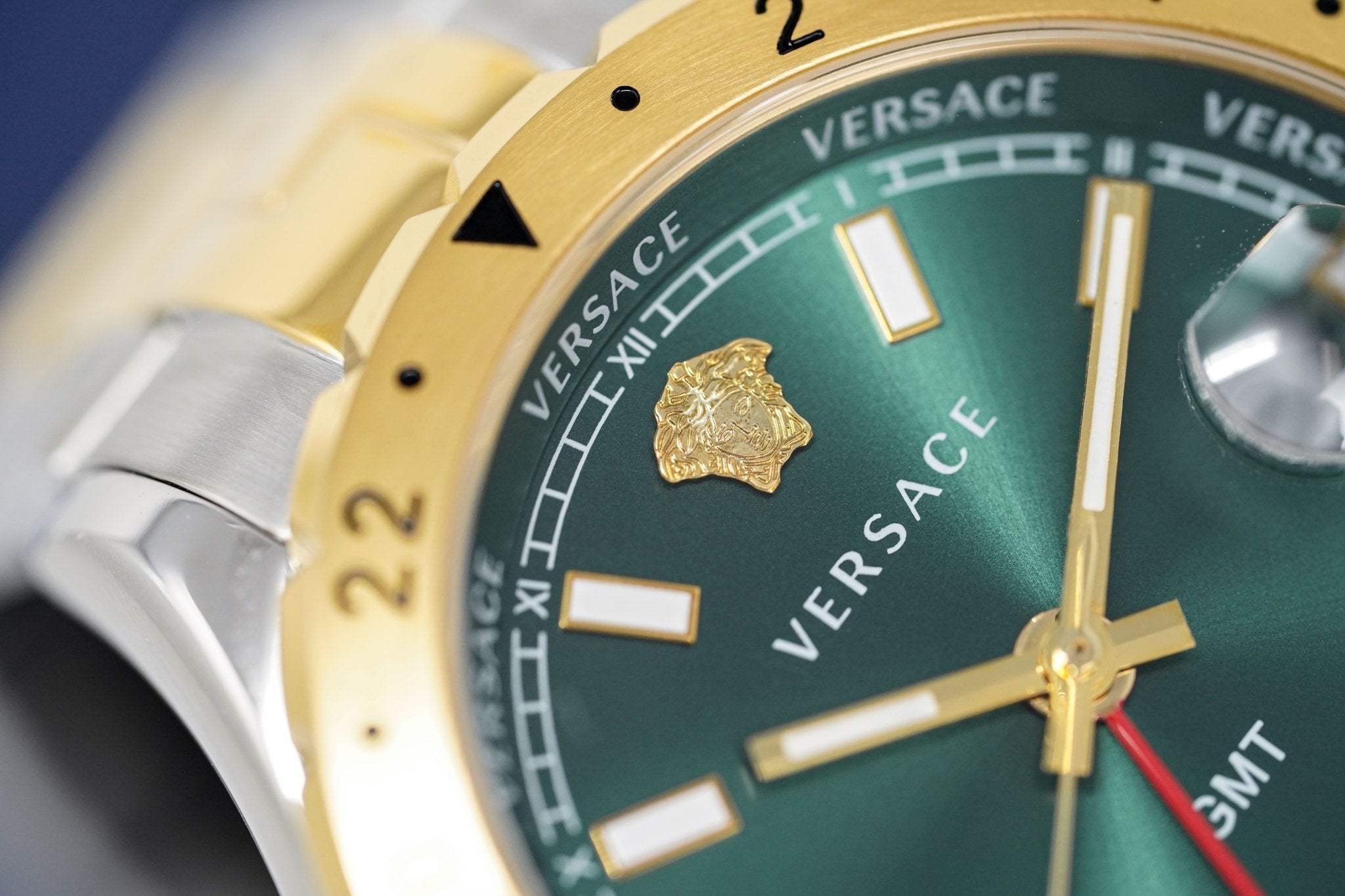 Versace Men's Watch Hellenyium GMT Two-Tone Green