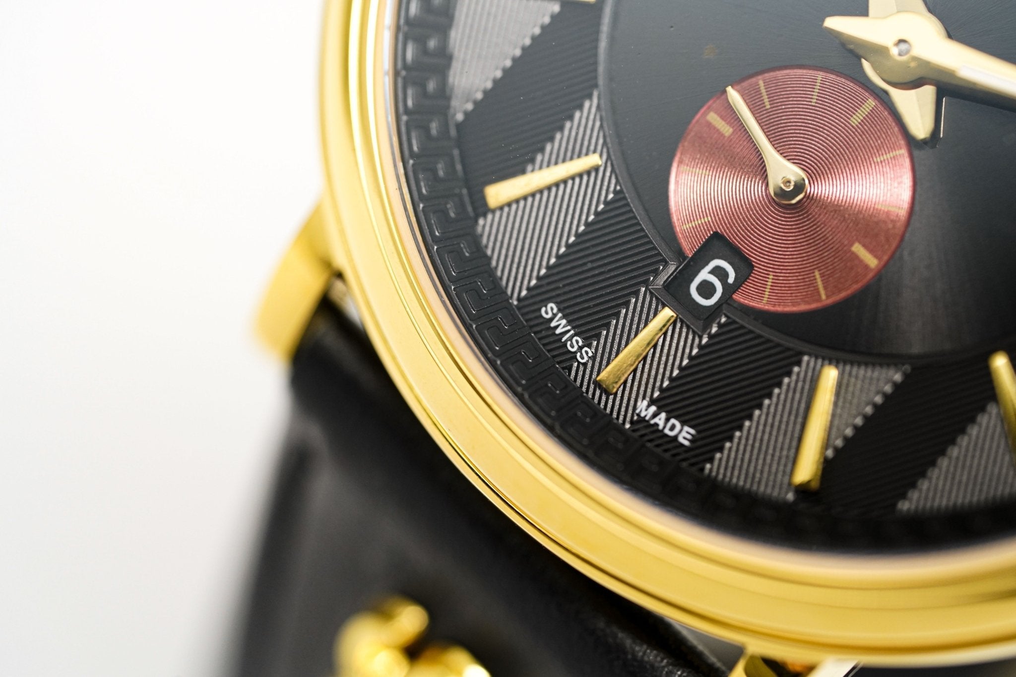 Versace Men's Watch V-Circle Gold Black