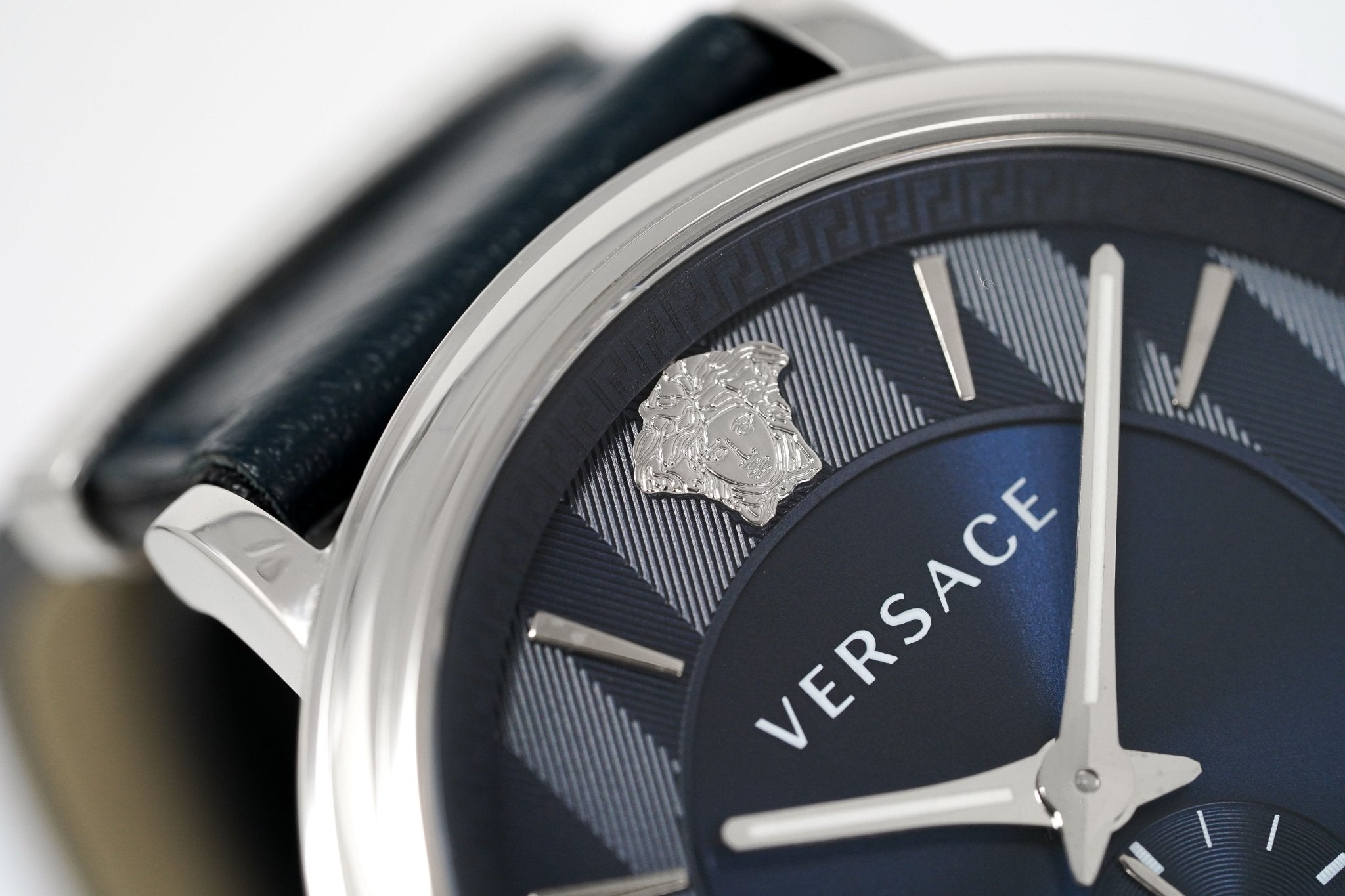Versace Men's Watch V-Circle Small Seconds Blue