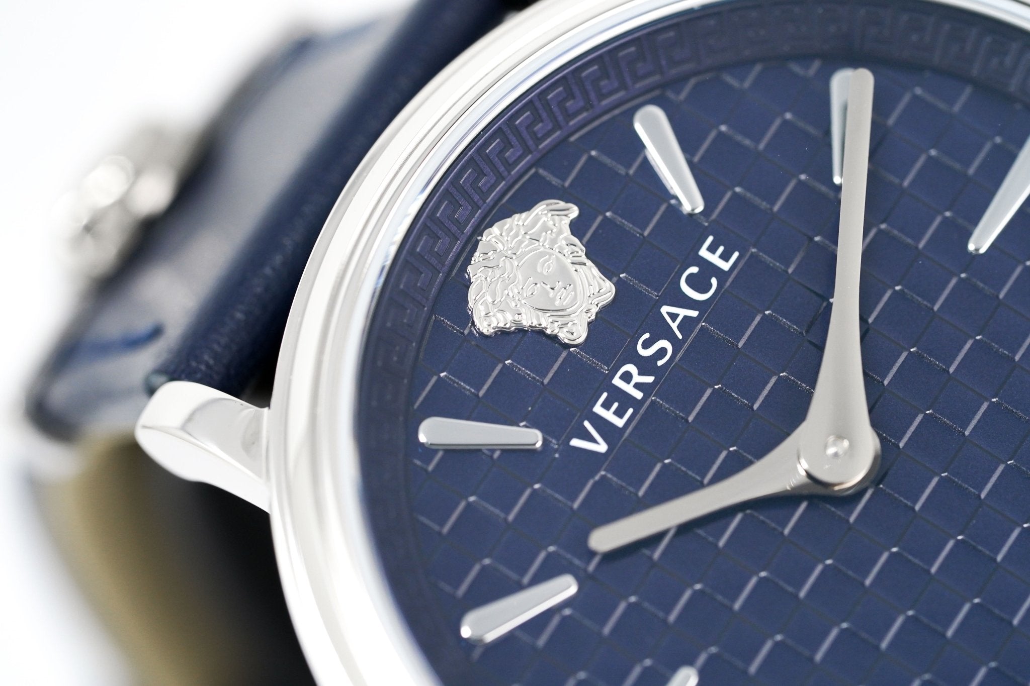Versace Ladies Watch V-Circle 38mm Blue Silver