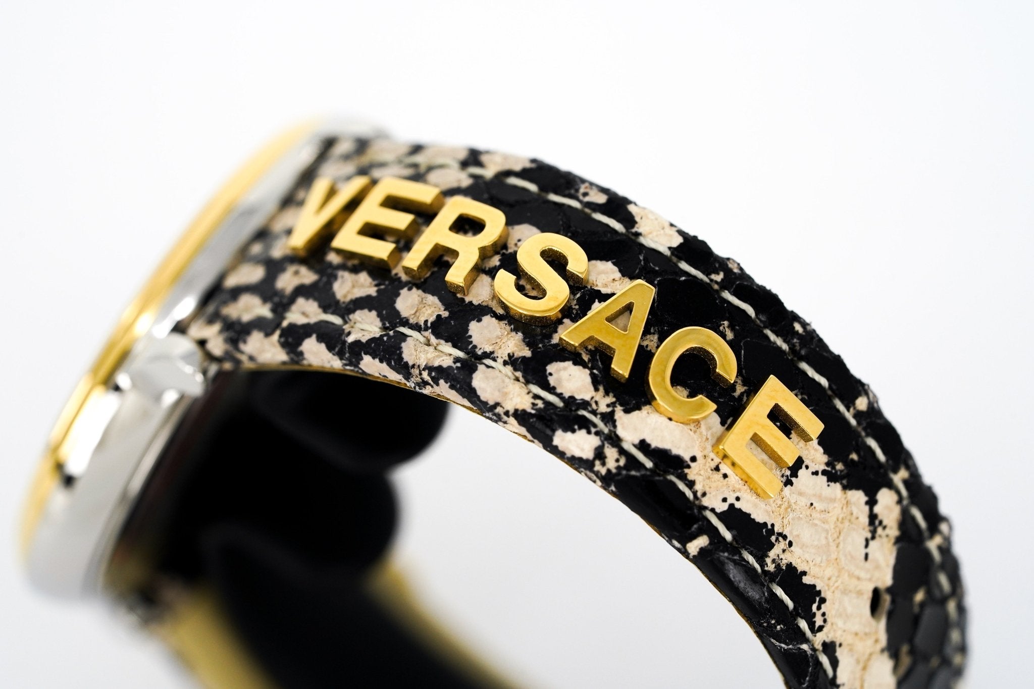 Versace Ladies Watch V-Circle 38mm White Grey