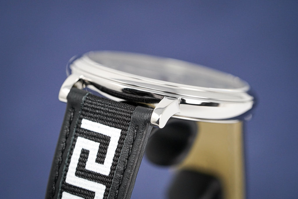 Versace Watch V-Circle 42mm Black