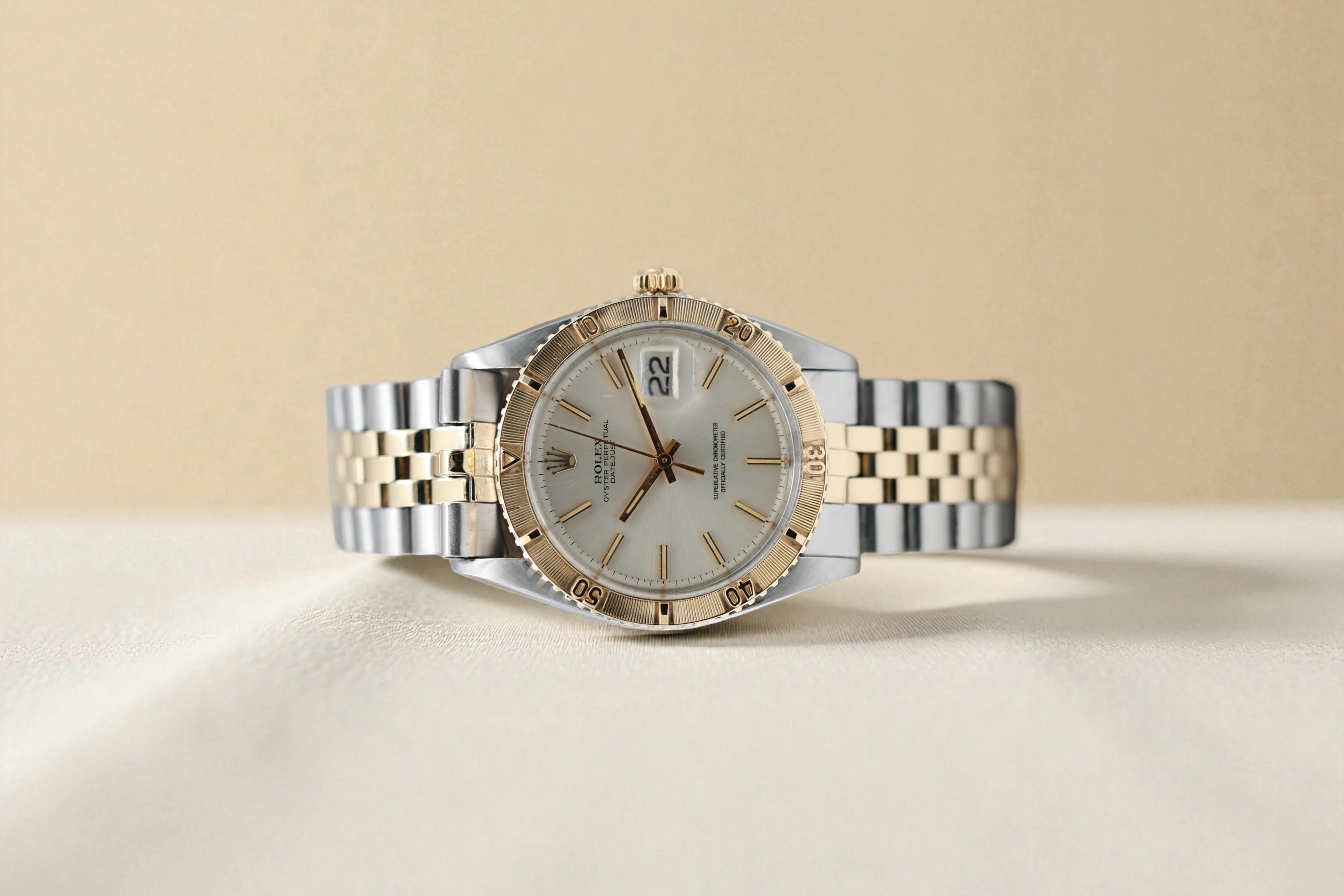 Rolex - Datejust - Turn-O-Graph Sunburst Silver Dial - 1625 - 1969