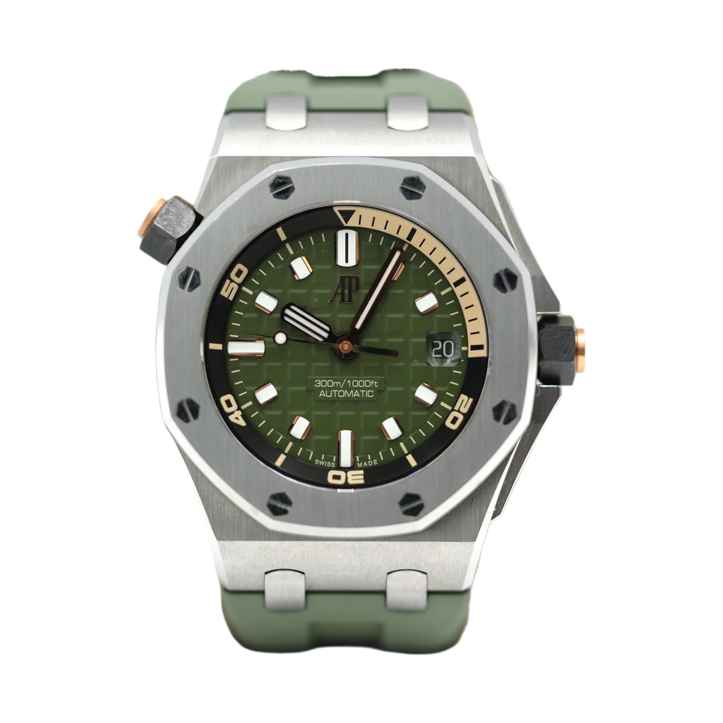 Audemars Piguet - Royal Oak Diver - Green Dial - 15720ST - 2023