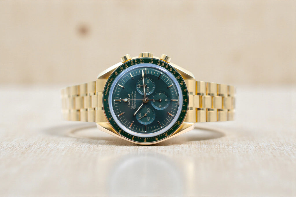 Omega - Speedmaster - Green Dial - 310.60.42.50.10.001 - 2023