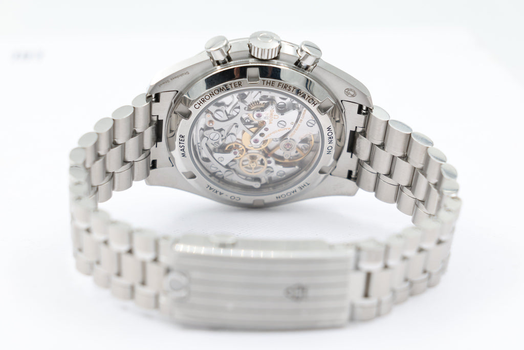 Omega - Speedmaster Professional Moonwatch - "Reverse Panda" - 310.30.42.50.01.004 - 2026