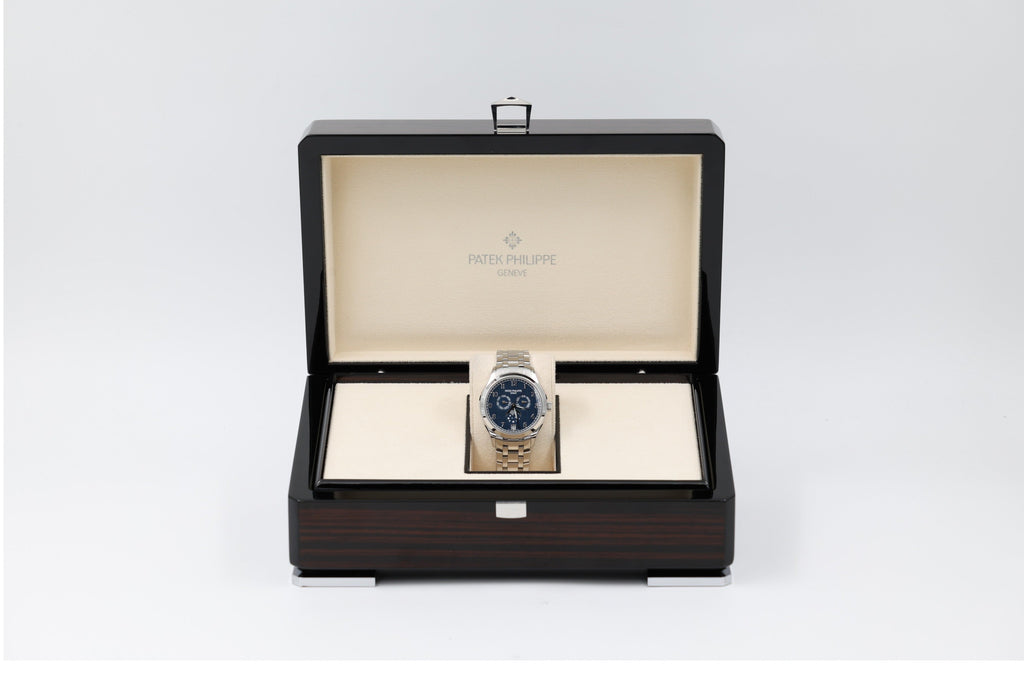 Patek Philippe - Annual Calendar - Blue Linen Dial - 4947/1A-001 - 2025