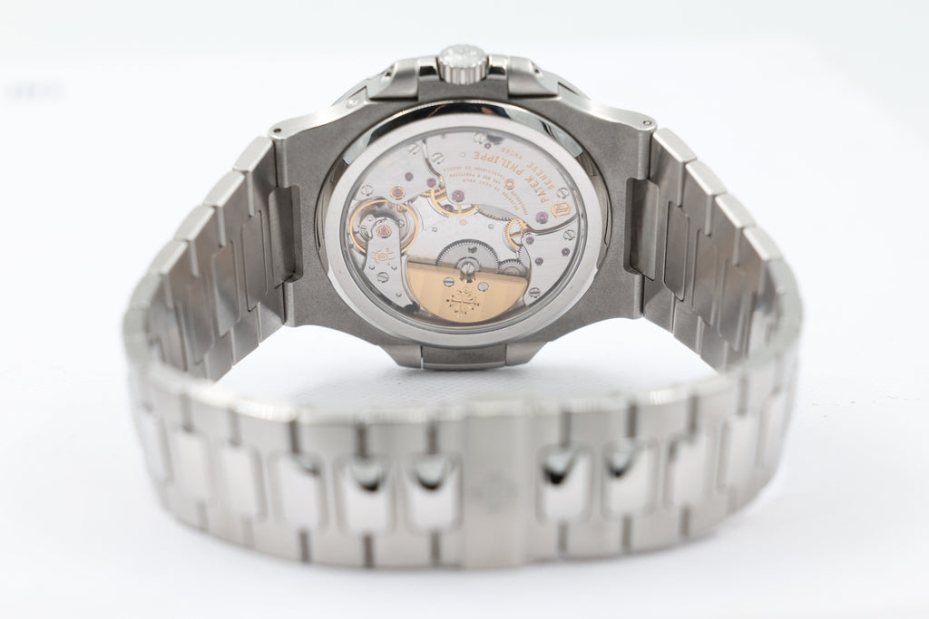 Patek Philippe - Nautilus - Blue Dial - 5712/1A-001 - 2022