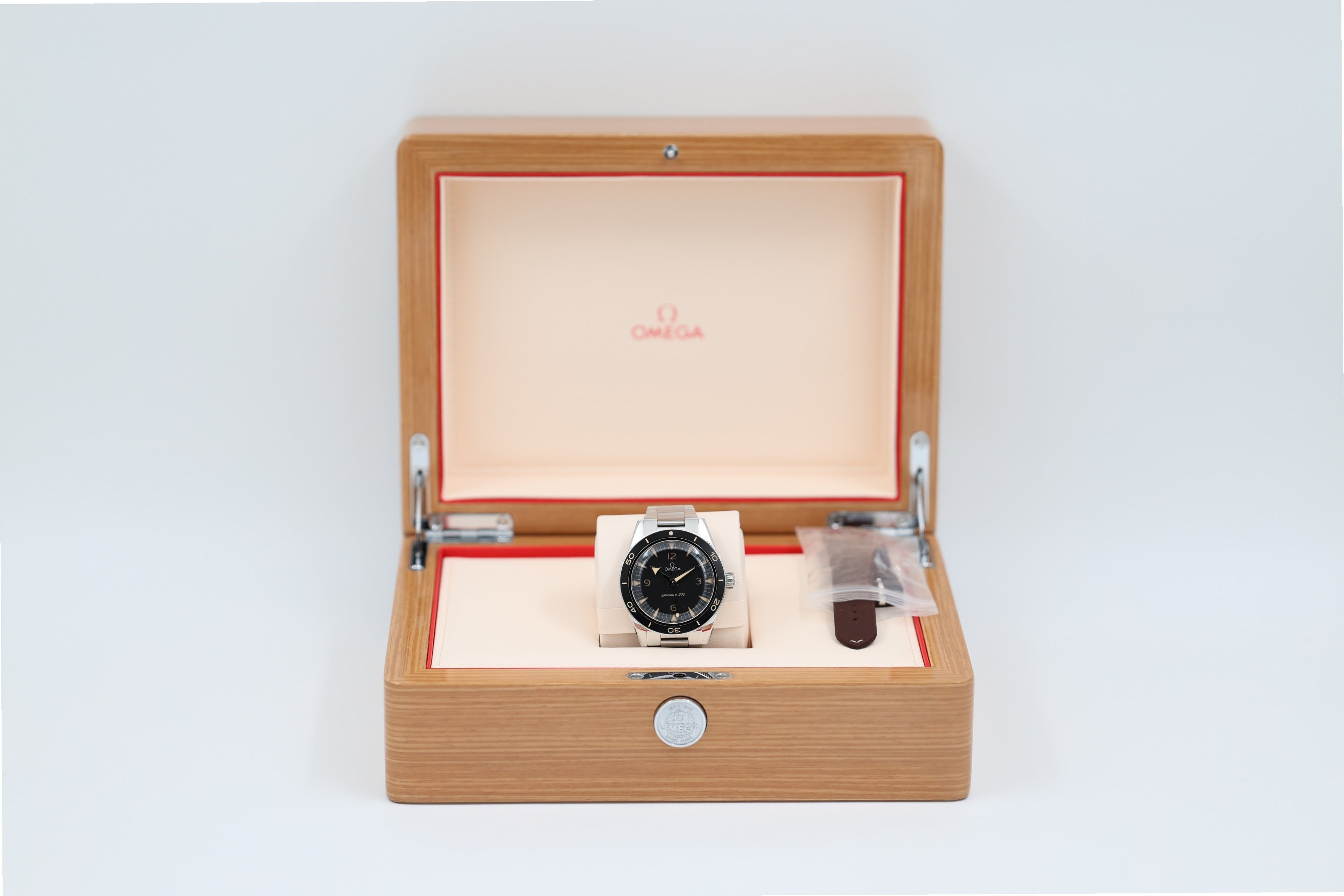 Omega - Seamaster 300 - Black Dial - 234.30.41.21.01.001 - 2024