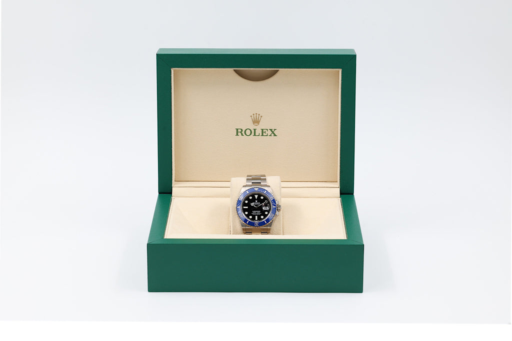Rolex - Submariner Date - "Cookie Monster" - 126619LB - 2021