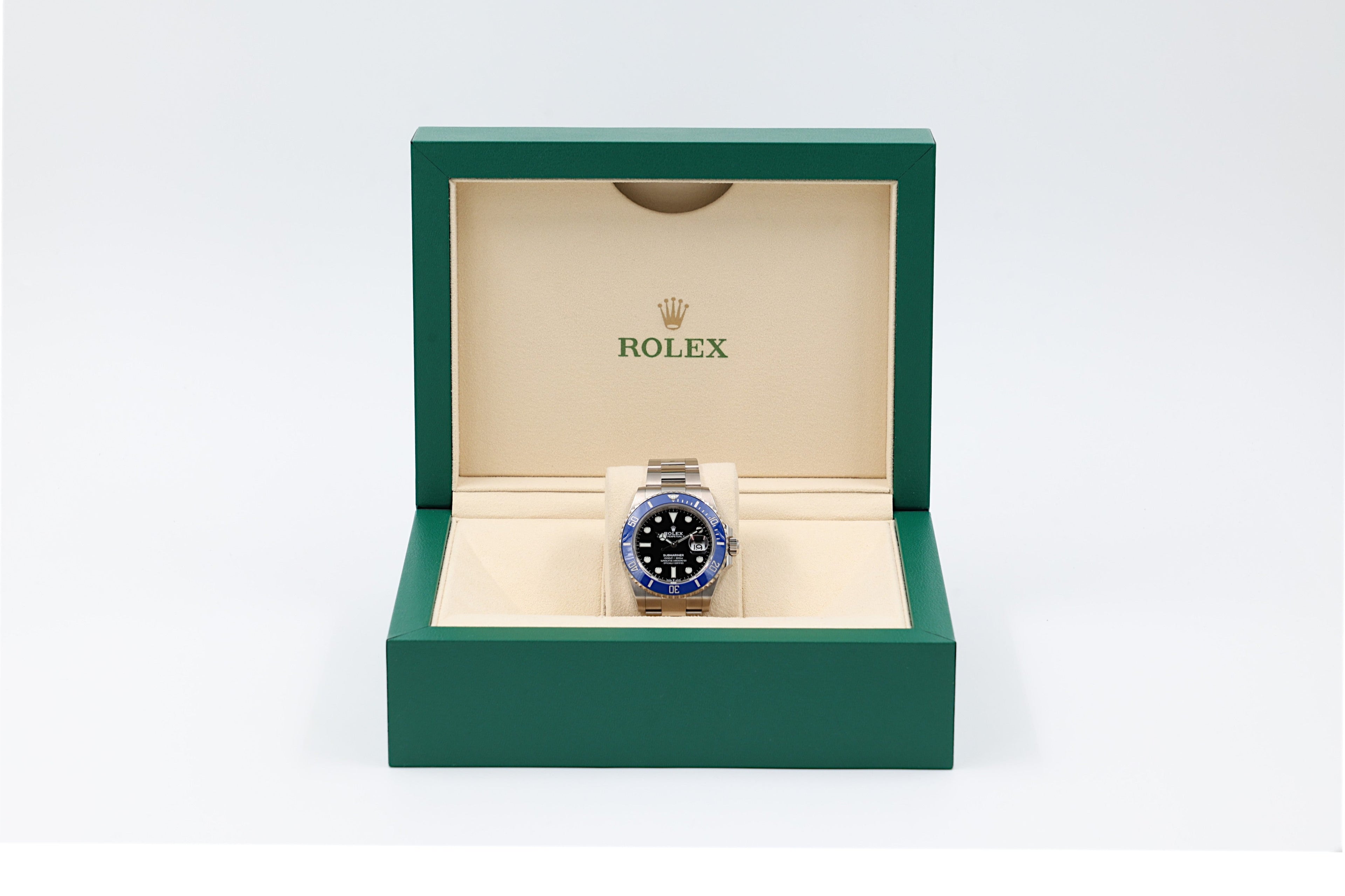 Rolex - Submariner Date - "Cookie Monster" - 126619LB - 2021