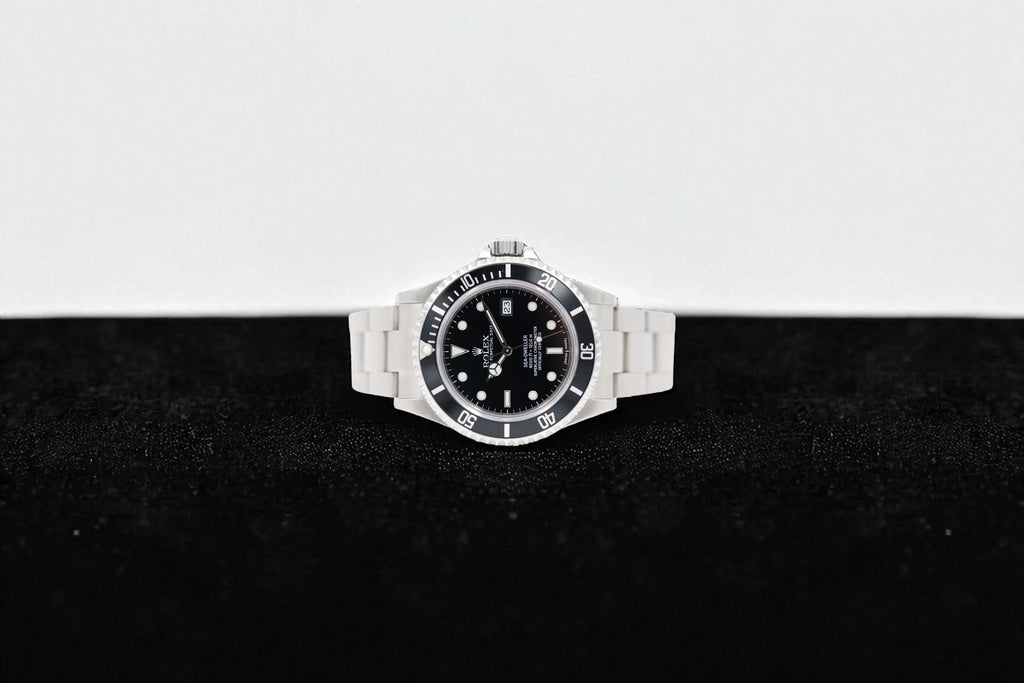Rolex - Sea-Dweller - Black Dial - 16600
