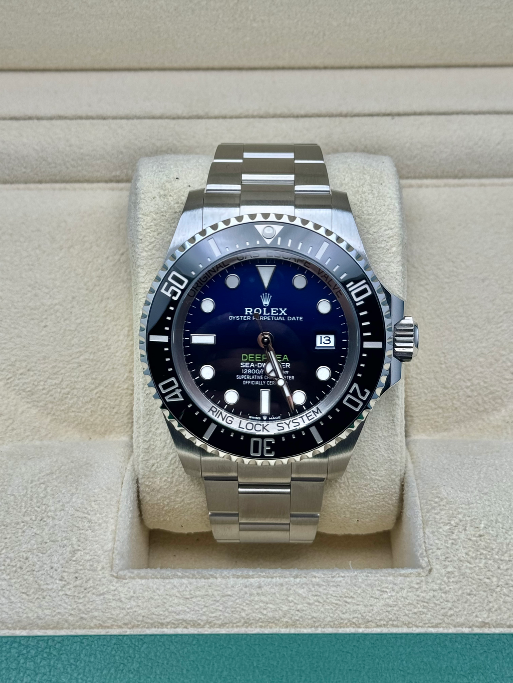Rolex Oystersteel Deepsea  - D-Blue Dial James Cameron - Oyster Bracelet - 136660Dbl