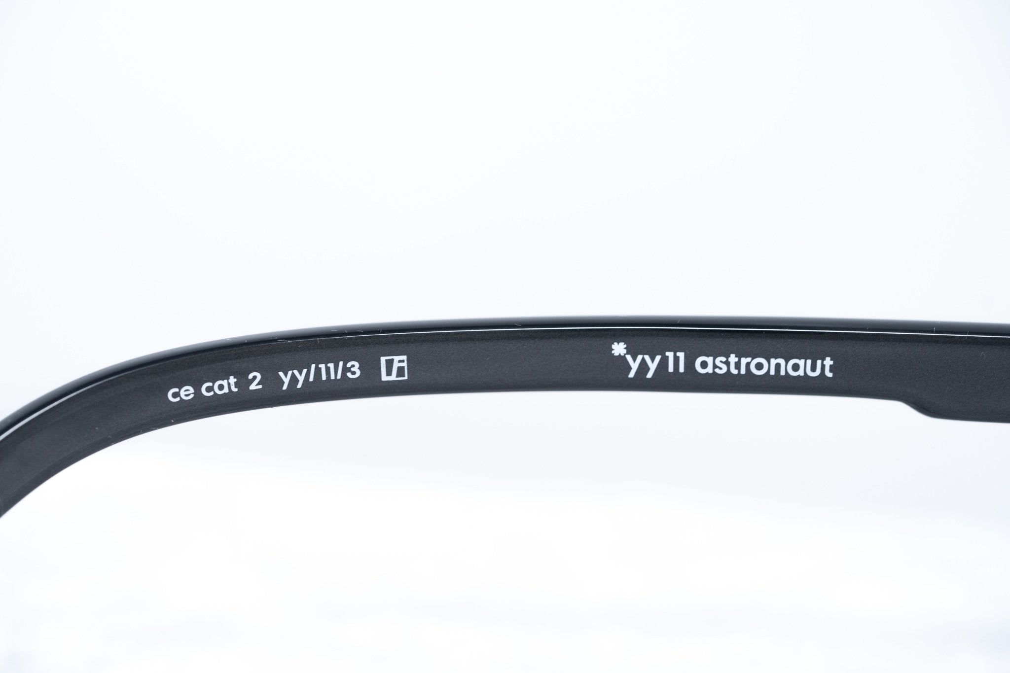 Yohji Yamamoto Sunglasses Grey and Purple