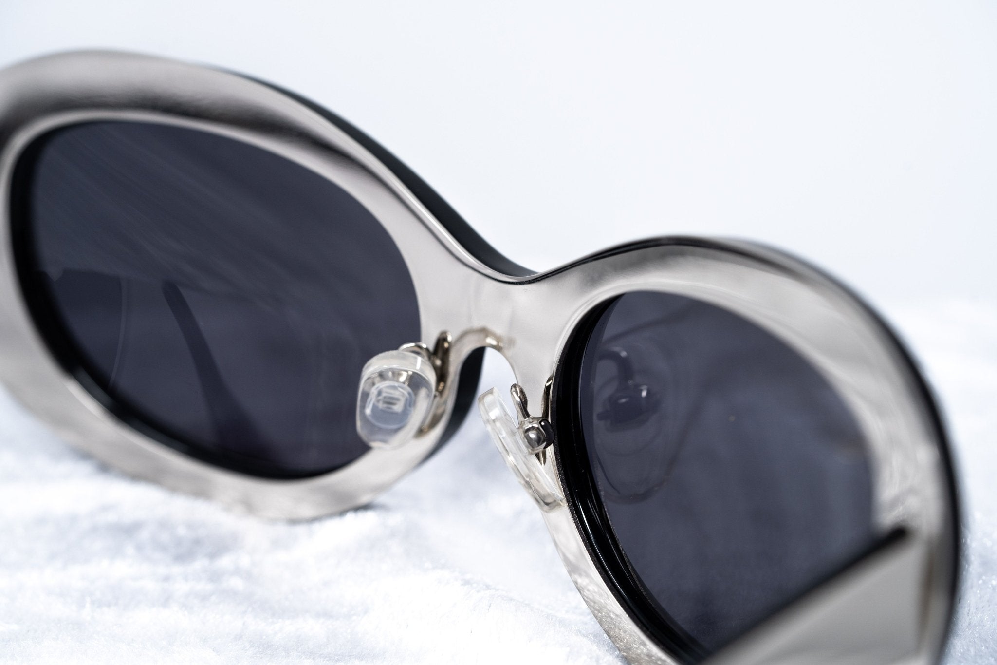 Yohji Yamamoto Ladies Sunglasses Cat Eye Black and Grey