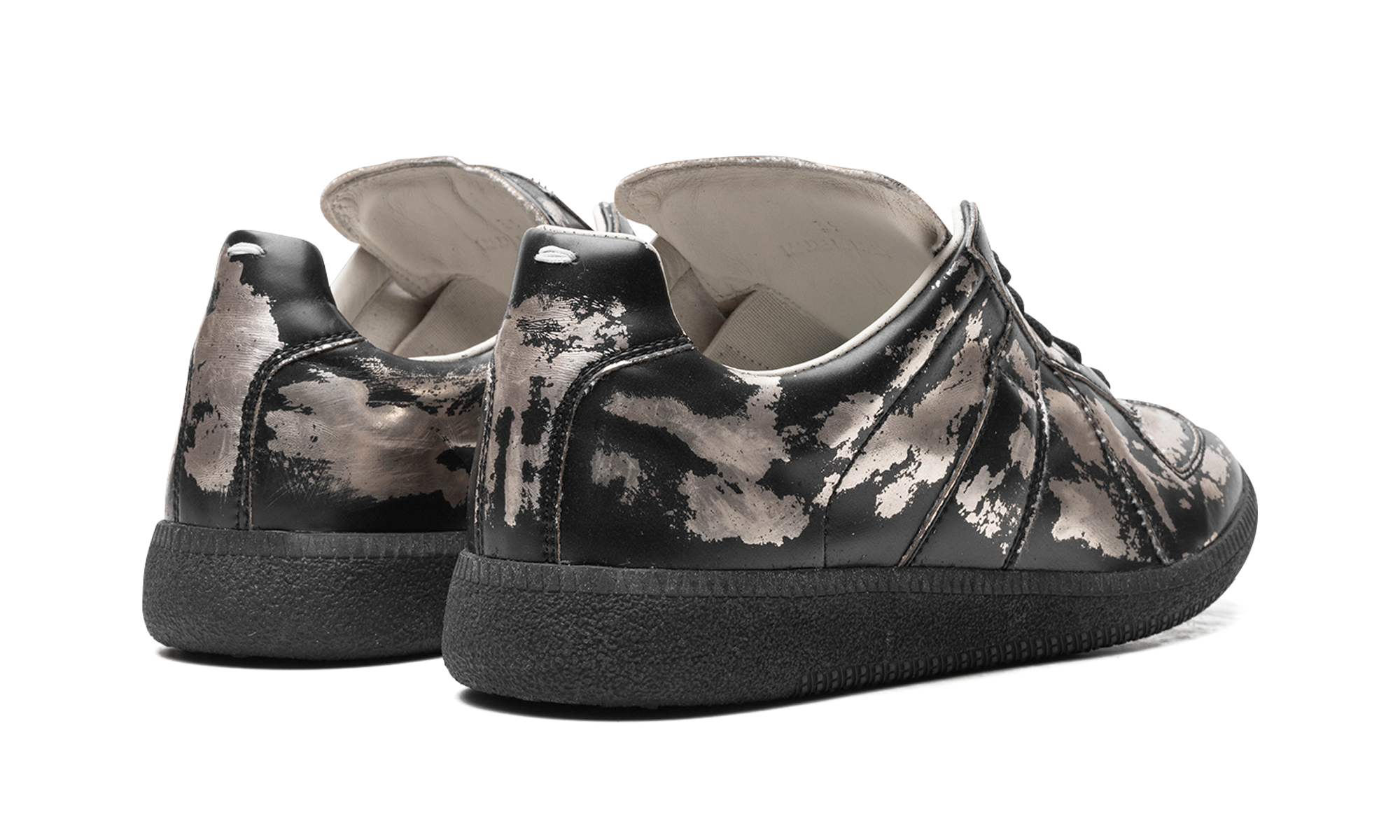 Replica Low Top Sneaker WMNS "Distressed" S58WS0066 S48790 961